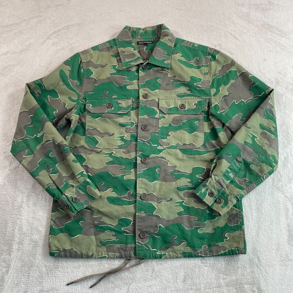 Banana Republic Shirt Men Medium Olive‎ Woodland Camo Surplus Military Hunting